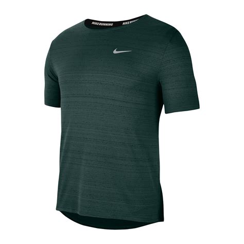 nike shirt herren grün|Grüne T.